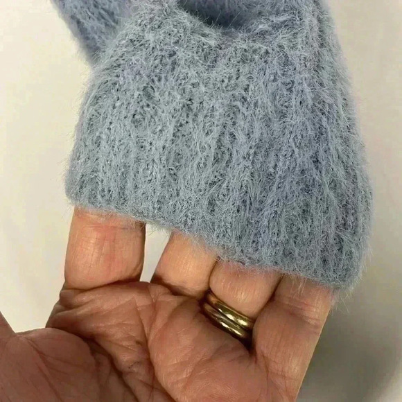 BP. Womens Sweater Baby Blue S Button-Up Crop Fuzzy Cardigan Cable Crew Soft EUC - Picture 5 of 11